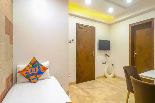Fabhotel Ruklo