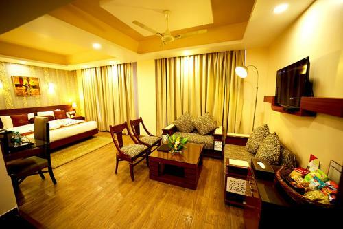 The Red Velvet Hotel Samarpan Patna