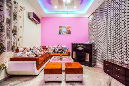 Hotel Oyo 24743 Janak Residency