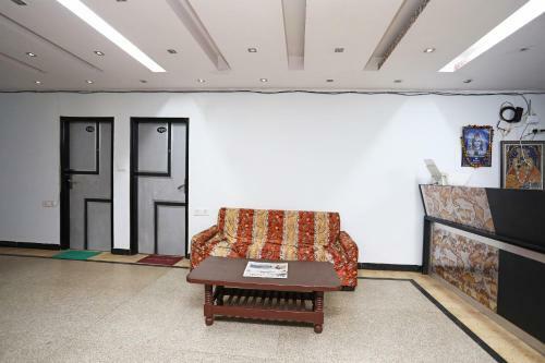 Oyo 27884 Hotel 3bs House Dx