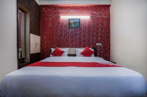 Oyo 22533 Hotel Sunrise Blue