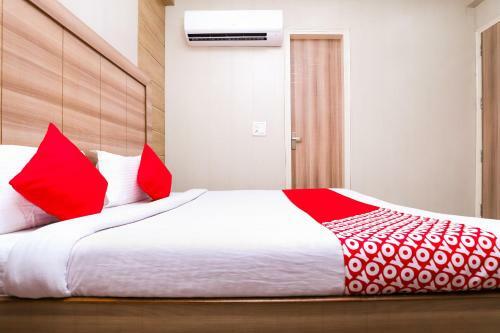 Hotel Oyo 26995 Sg Palace