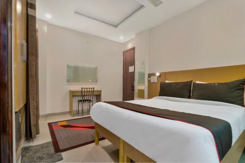 Hotel Collection O 37798 Maharaja Sadan