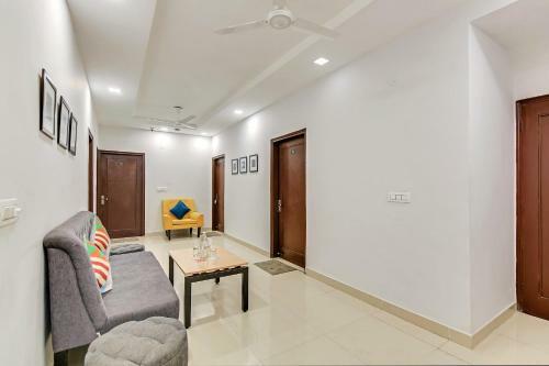 Hostal Oyo Home 64106 Comfortable Stay