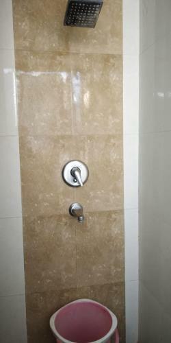 Hotel Adb Rooms Metro Plaza