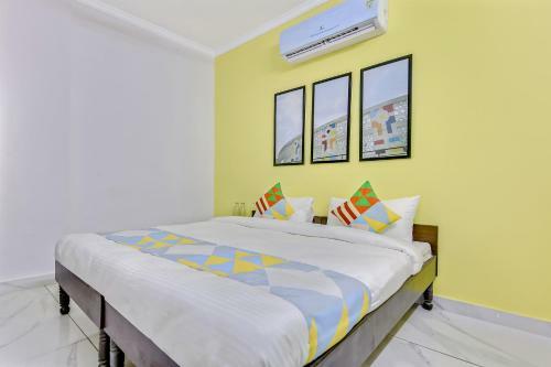 Hostal Oyo 47968 Dwarka Cozy Stay