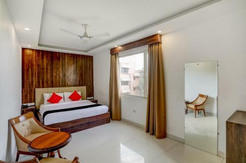 Hotel Capital O 73287 Planet Inn