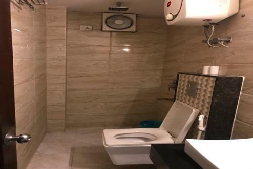 Oyo 75216 Hotel Castella