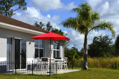 Holiday Home, Lehigh Acres