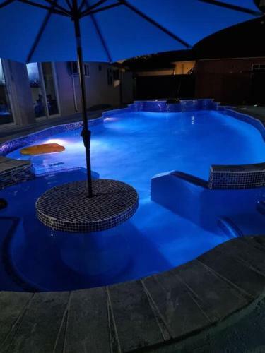 Luxurious House With Bautiful Pool Heater Incluid