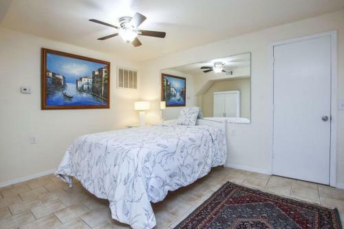 Pine Island - Lina`s Tropical Retreat