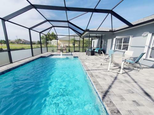 Our Happy Place - Three Bedroom Private Pool Vacation Villa