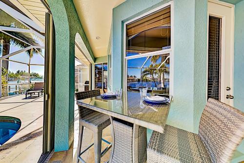 Villa Lago Vista