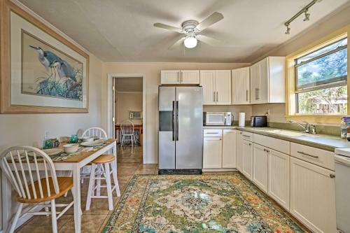 Matlacha Home With Boat Mooring And Gulf Access!