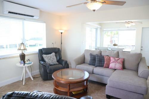 Oceanside, Pet Friendly, 2/2 Smart Home With Paddle Equip.-sups, Kayaks