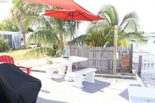 Oceanside, Pet Friendly, 2/2 Smart Home With Paddle Equip.-sups, Kayaks