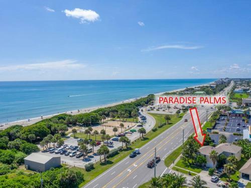 Steps From The Beach - Relaxing Townhome