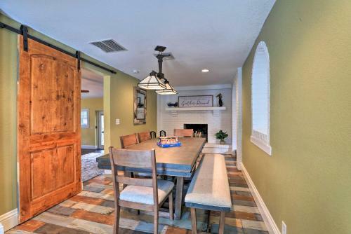 Beautiful Mount Dora Abode With Outdoor Oasis