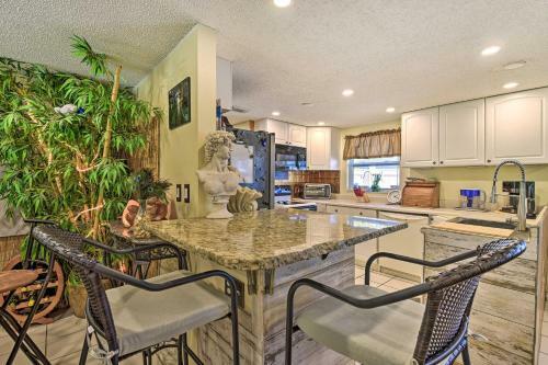Unique Nokomis Home About 2 Mi To Beach Access!
