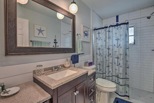 Waterfront Nokomis Escape With Dock And Kayaks!
