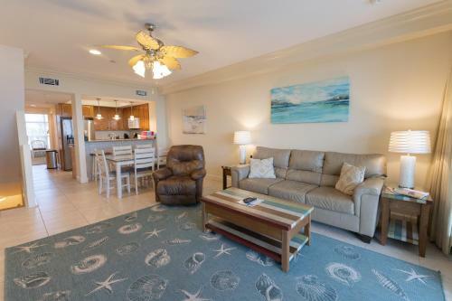 Oceanfront 3bed/3bath Townhouse W/ Arcades