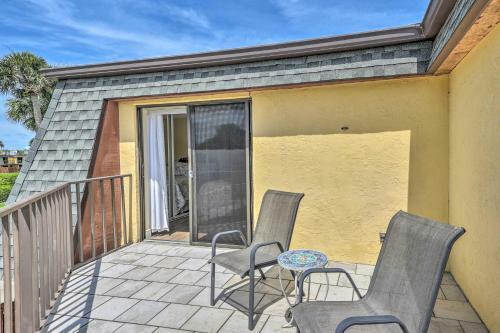 Charming Abode 2 Blocks To New Smyrna Beach!