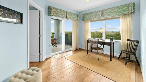 Oceanwalk By Teeming Vacation Rentals