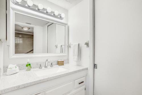 Vanderbilt Beachside