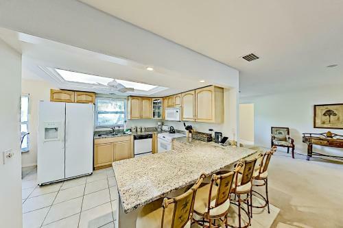 Binnacle Beach House I