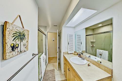 Binnacle Beach House I