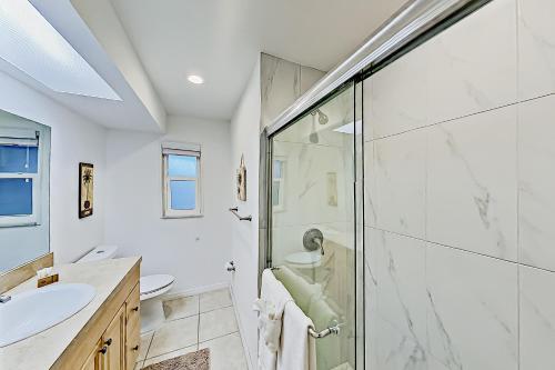 Binnacle Beach House I
