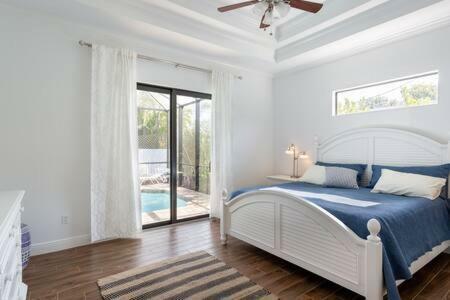 Perfect Naples - Saltwater Pool - 2 Master Br - 3 Br3ba