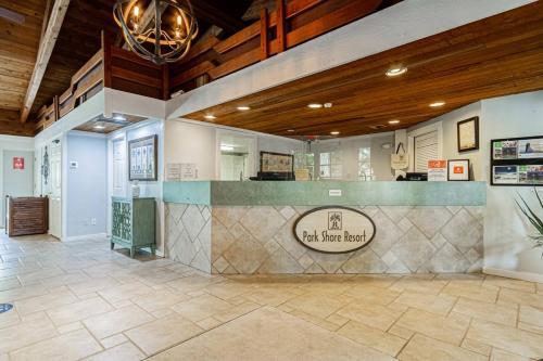 Park Shore Resort 3rd Floor Bldg E