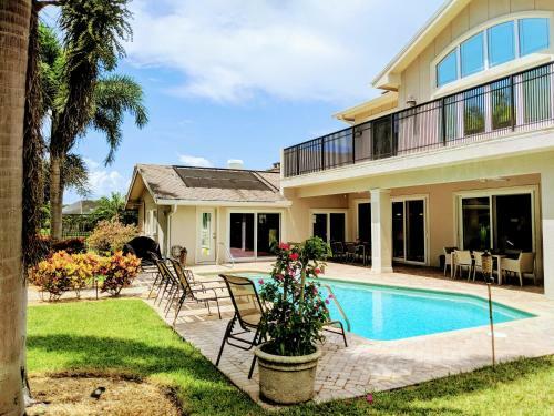 Palm River Estate
