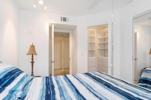 Apartamento Olde Naples Condo #807