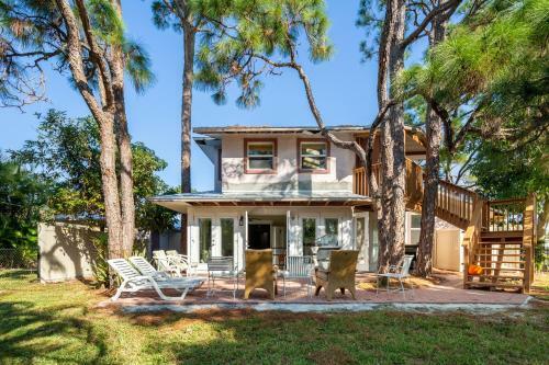 Home By Beach 4 - Gulf Breeze