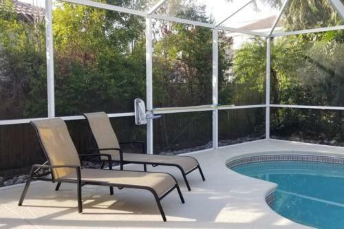 823 104th Ave. N. Naples