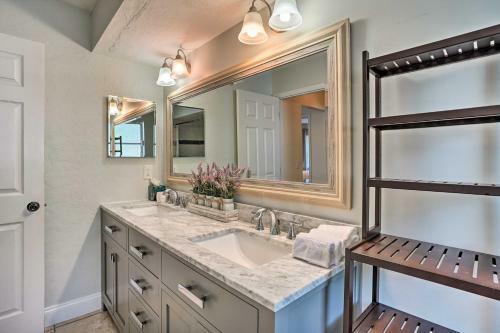 Naples Oasis With Pool, Hot Tub About 2 Mi To Beach