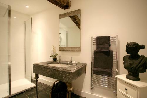 Bed & Breakfast Tresco House