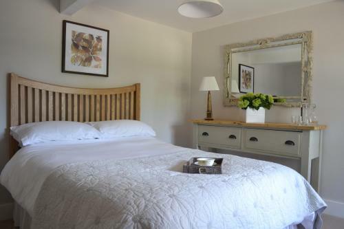 Bed & Breakfast Tresco House