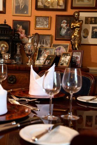 Waren House Hotel