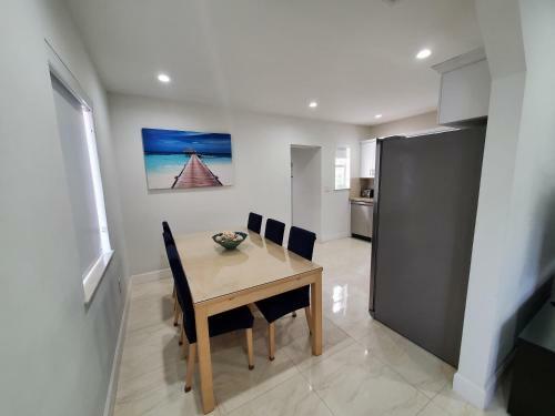 Miami-airport Oasis Vip House