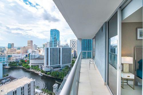 Apartamento Luxury View Corner Unit 2/2 - Icon Brickell