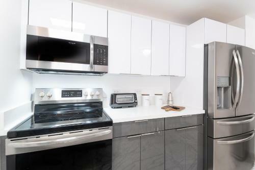 Apartamento Free Parking-gorgeous 2 Bedroom Unit-location
