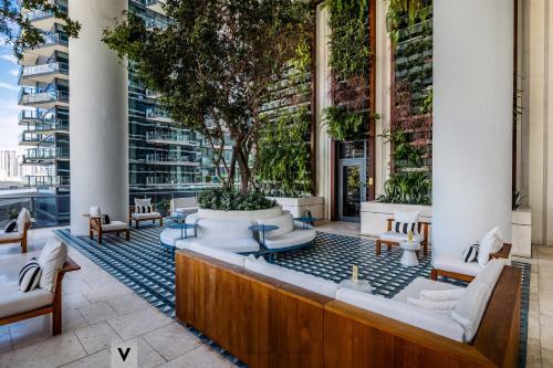 Hotel Vesper Suites At Sls Lux