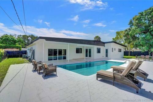 Pool Villa