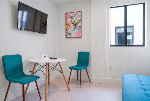 Lh Suites
