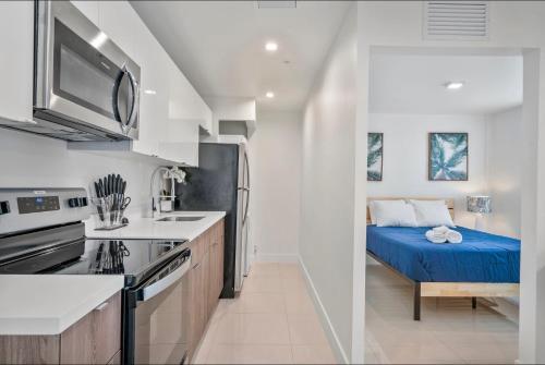Lh Suites