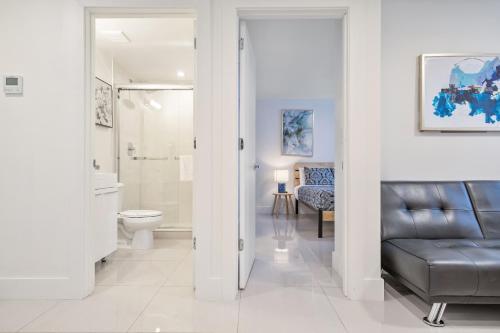 Lh Suites