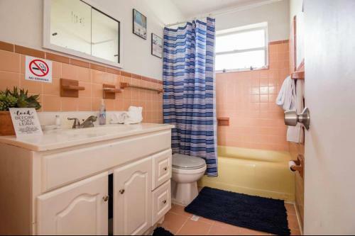 One Bedroom Cozy Apartment